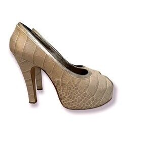 Taupe Peep Toe Platform Pumps SZ 5.5 (fits lgr)